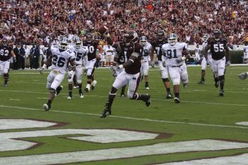 Chad Bumphis scores against Jackson State.