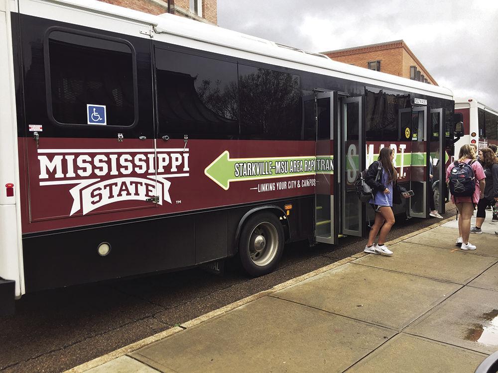 Students+and+Starkville+community+members+utilize+the+Starkville-MSU+Area+Rapid+Transit%2C+S.M.A.R.T.+system%2C+to+travel+around+campus+and+the+city.+The+bus+system+is+expanding+its+paratransit+services+to+Oktibbeha+County+residents.