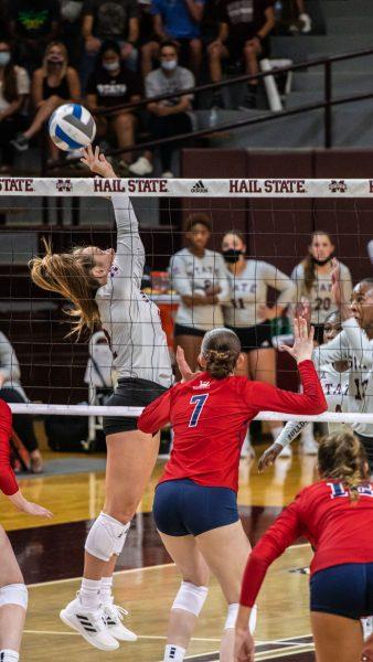 Senior setter Gabby Coulter and her team are on a hot streak.