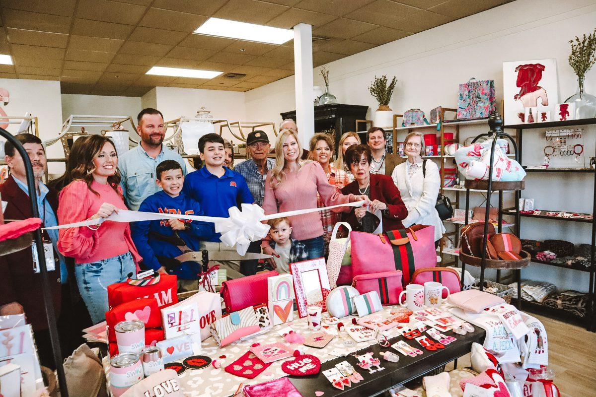 Two Flamingos, a local gift shop, held its ribbon-cutting ceremony last Thursday.