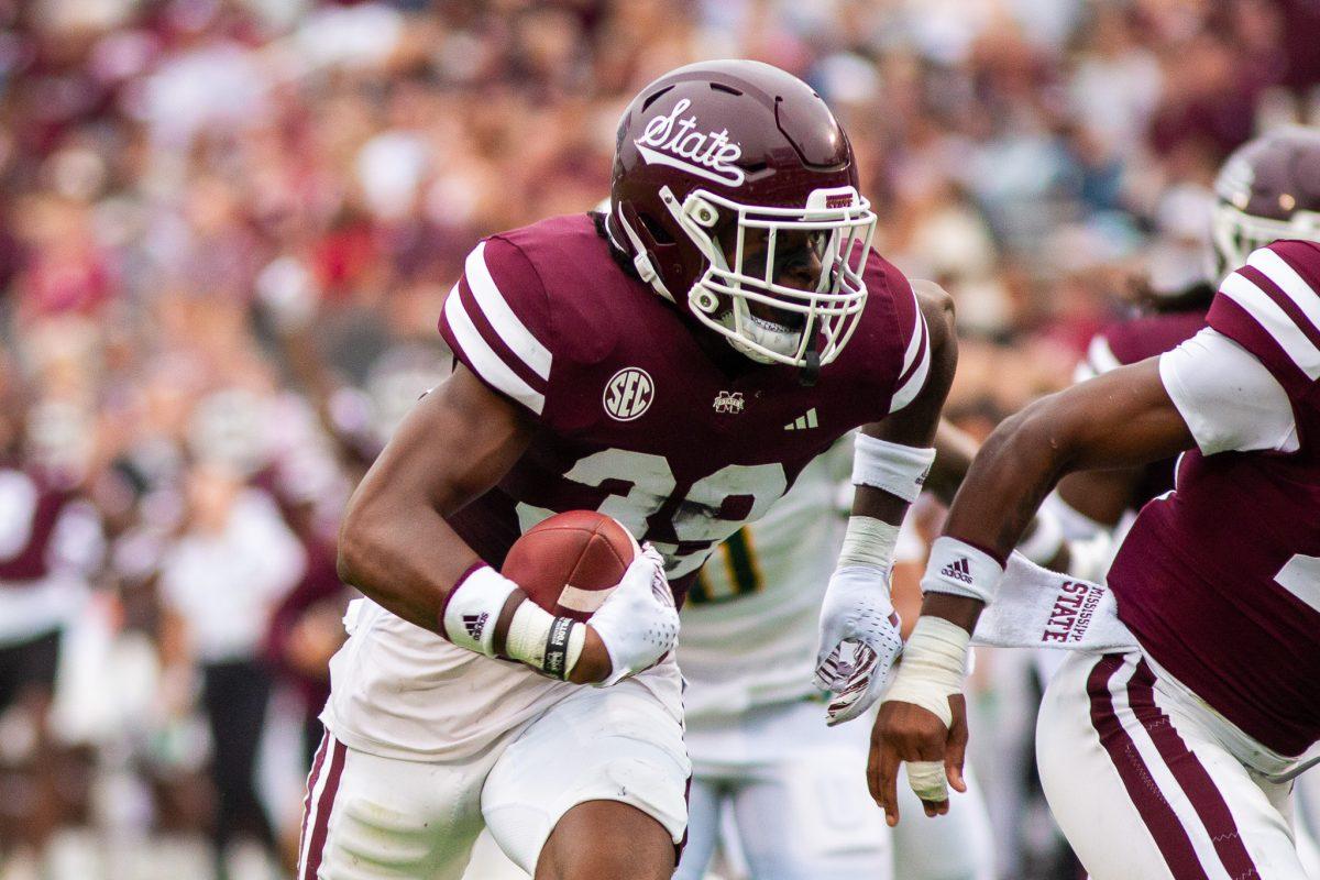 Mississippi State Linebacker Avery Sledge (#39) during the game between the Southeastern Louisiana Lions and the Mississippi State Bulldogs at Davis Wade Stadium on September 2, 2023