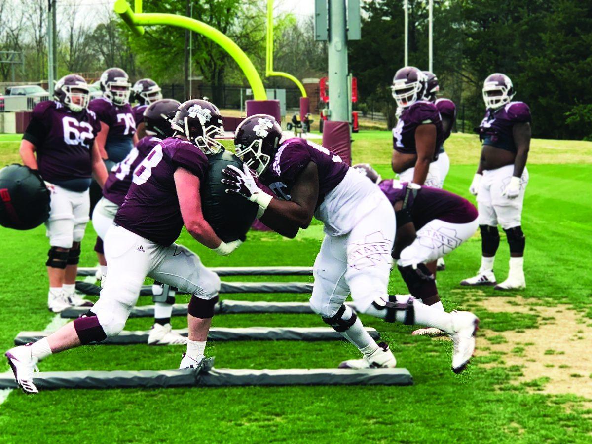 Football has scrimmage two weeks before spring game
