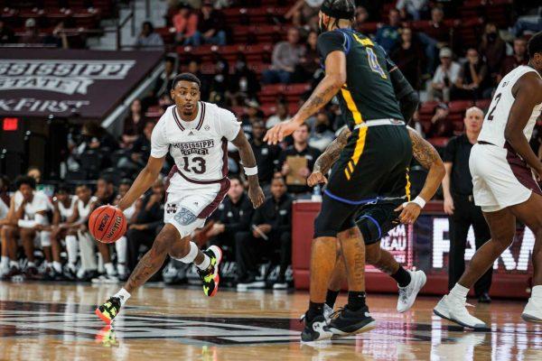 Junior forward D.J. Jeffries slices through traffic in transition against Morehead State.