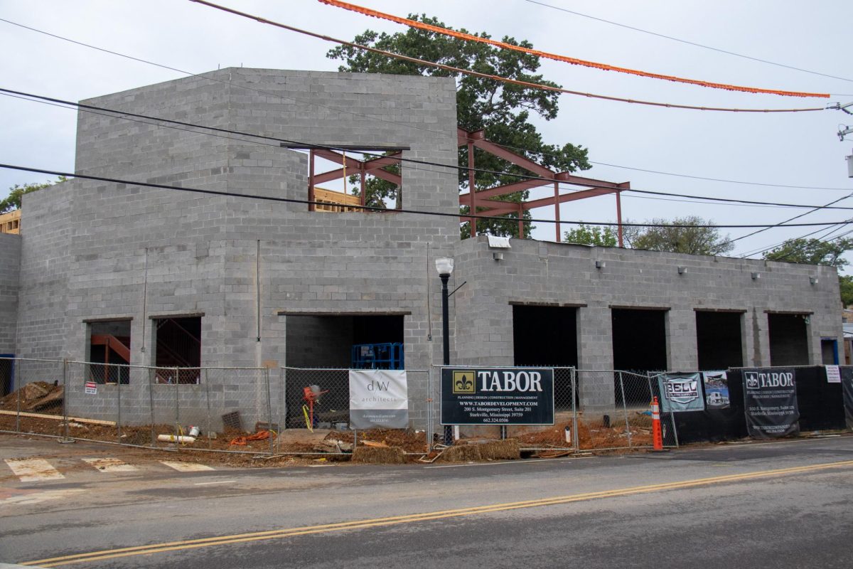 The new rooftop bar will neighbor Bulldog Burger and is scheduled to be fully operational by January 2025.