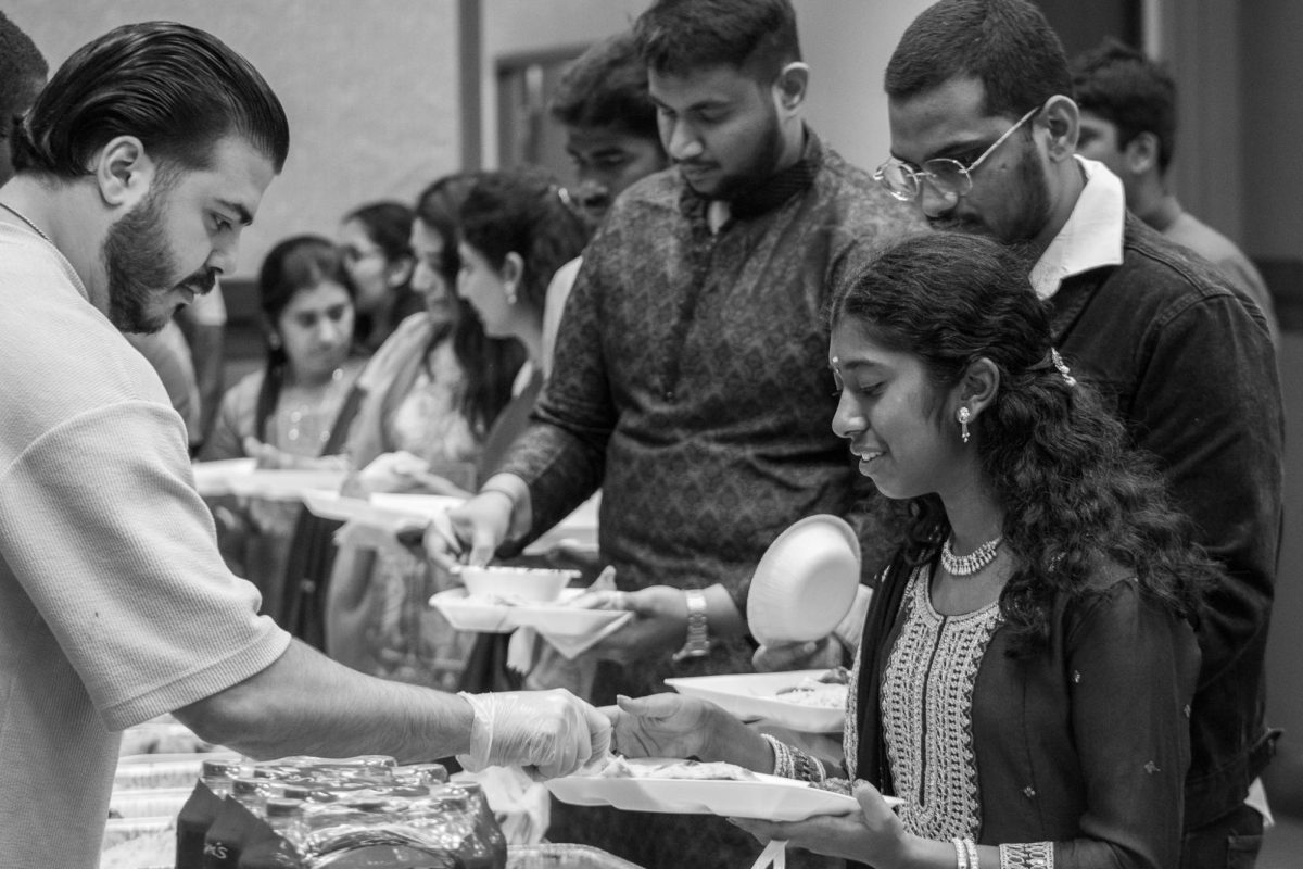 Indian Student Association hosts Diwali Festival